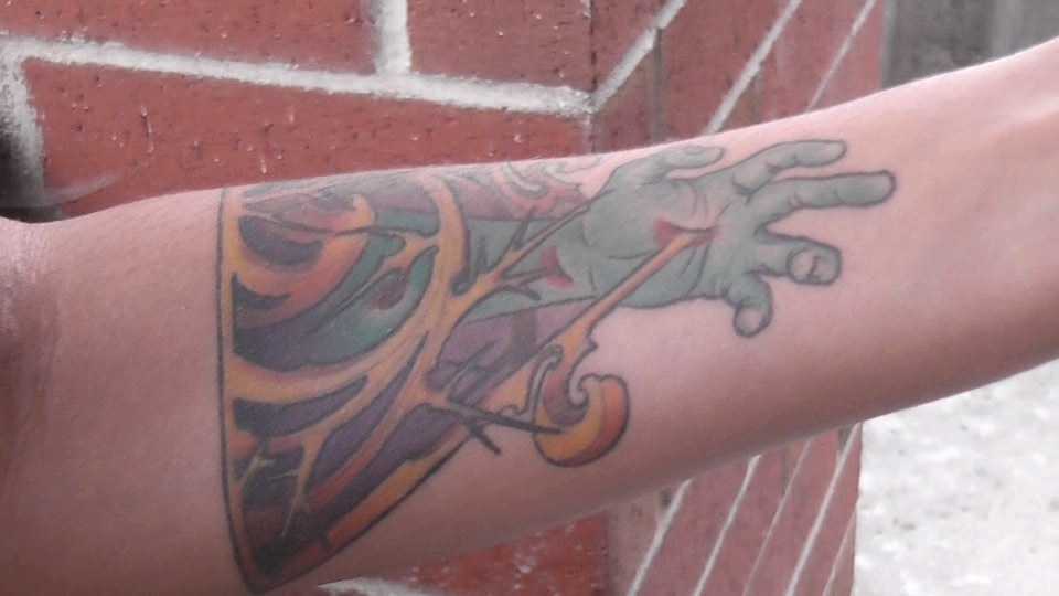 miki-tatoo.jpg